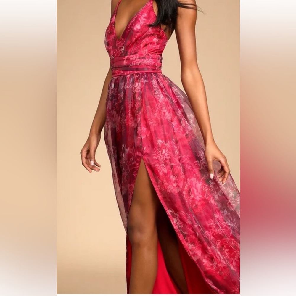 NEW WITH TAGS - gorgeous gown by lulus